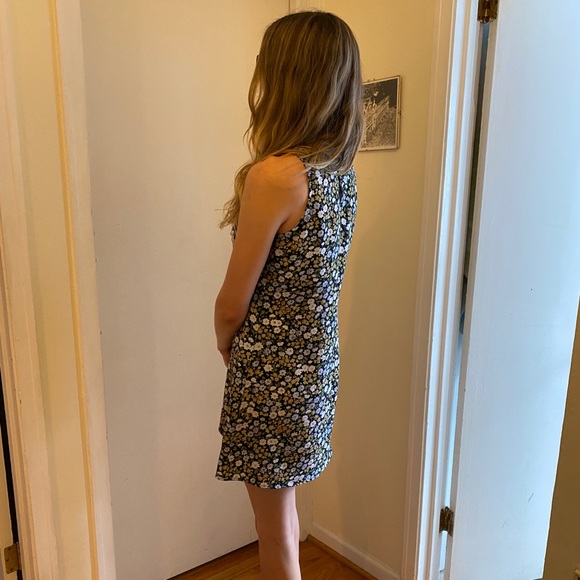 Short Vintage Shift Dress - Picture 6 of 8
